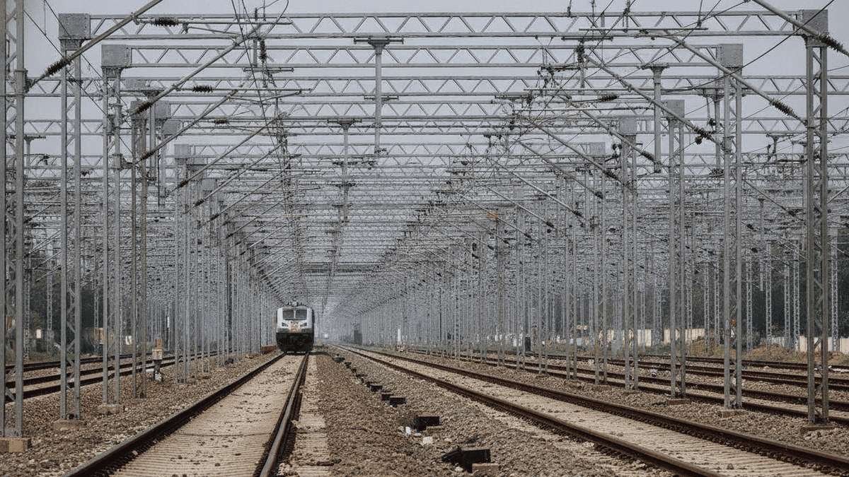 Texmaco Rail Wins Rs 4.71 Cr Electrical Equipment Order