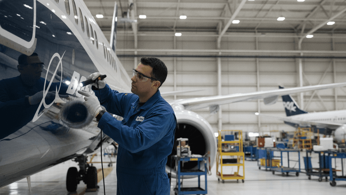 FAA Orders Boeing 737 Max Crack Inspections