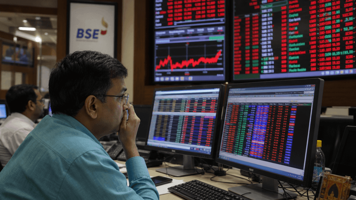 Sensex and Nifty Fall for 4th Day Amid IT Sell-Off