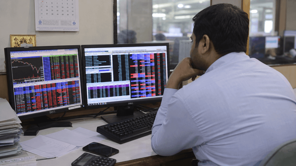 Equity Mutual Fund Inflows Surge 19% to Rs 29,328 Crore