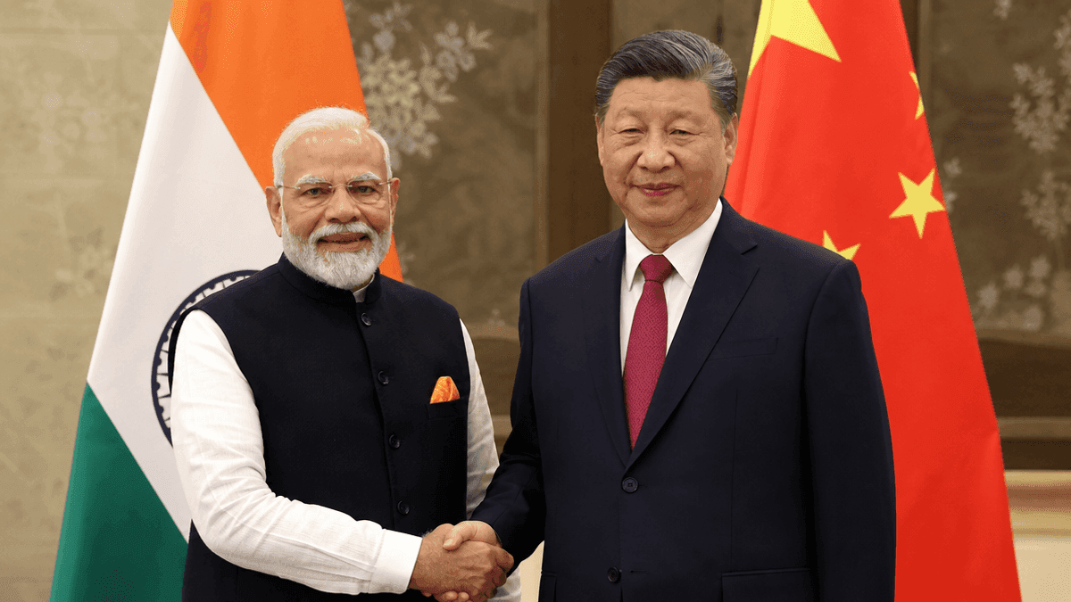 PM Modi & Xi Jinping Hold Bilateral Talks in New Delhi