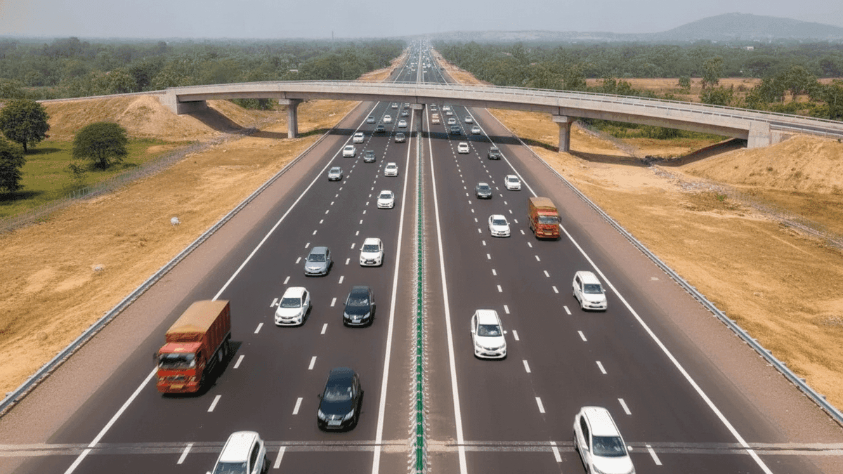 Lucknow-Kanpur Expressway Boosts UP Economy