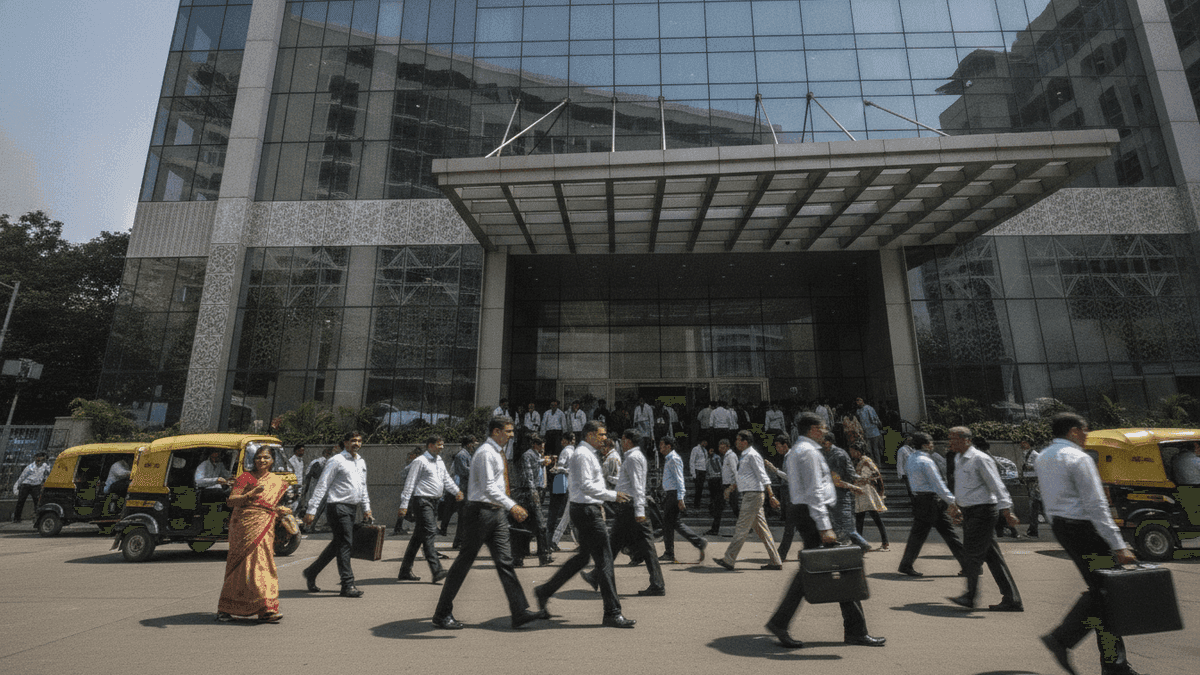 India Fund Outflows Ease in July 2026, ETFs Provide Support