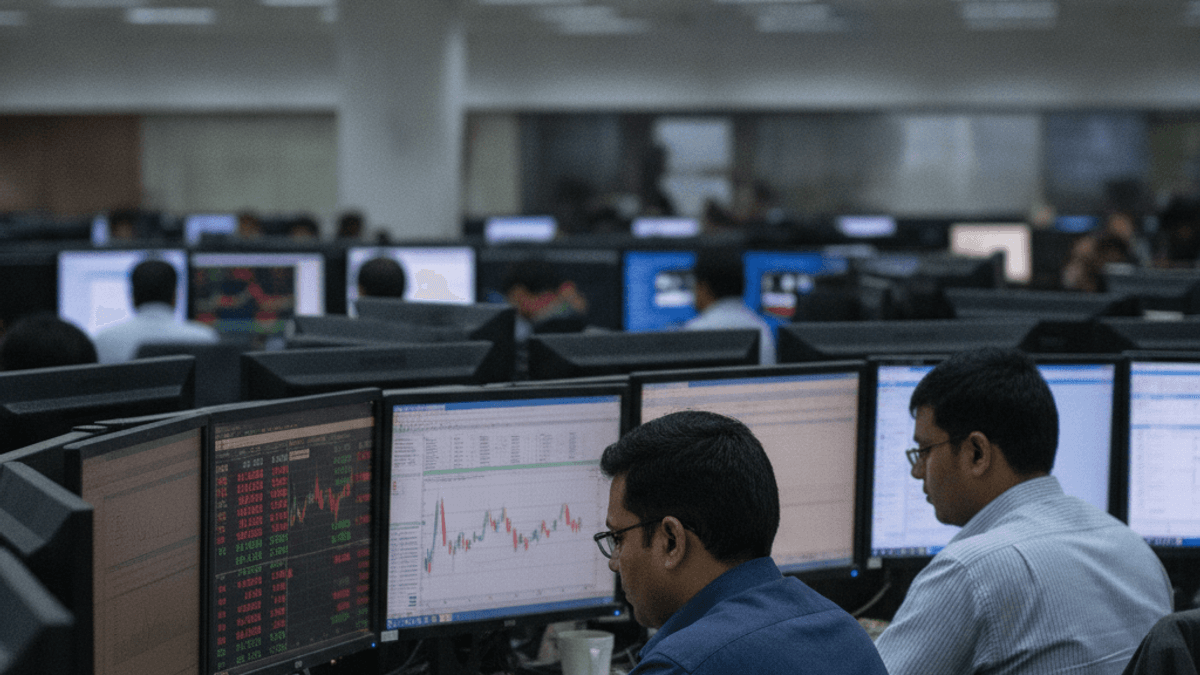 Morning Brief: Nifty Dips 0.32% to 24,287; FIIs Net Sell ₹2,535 Cr Amid Global Cues | 18 Aug 2026, 08:15 AM IST