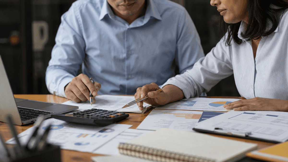 Debt Mutual Funds Guide: UTI, Invesco, and Bajaj Finserv