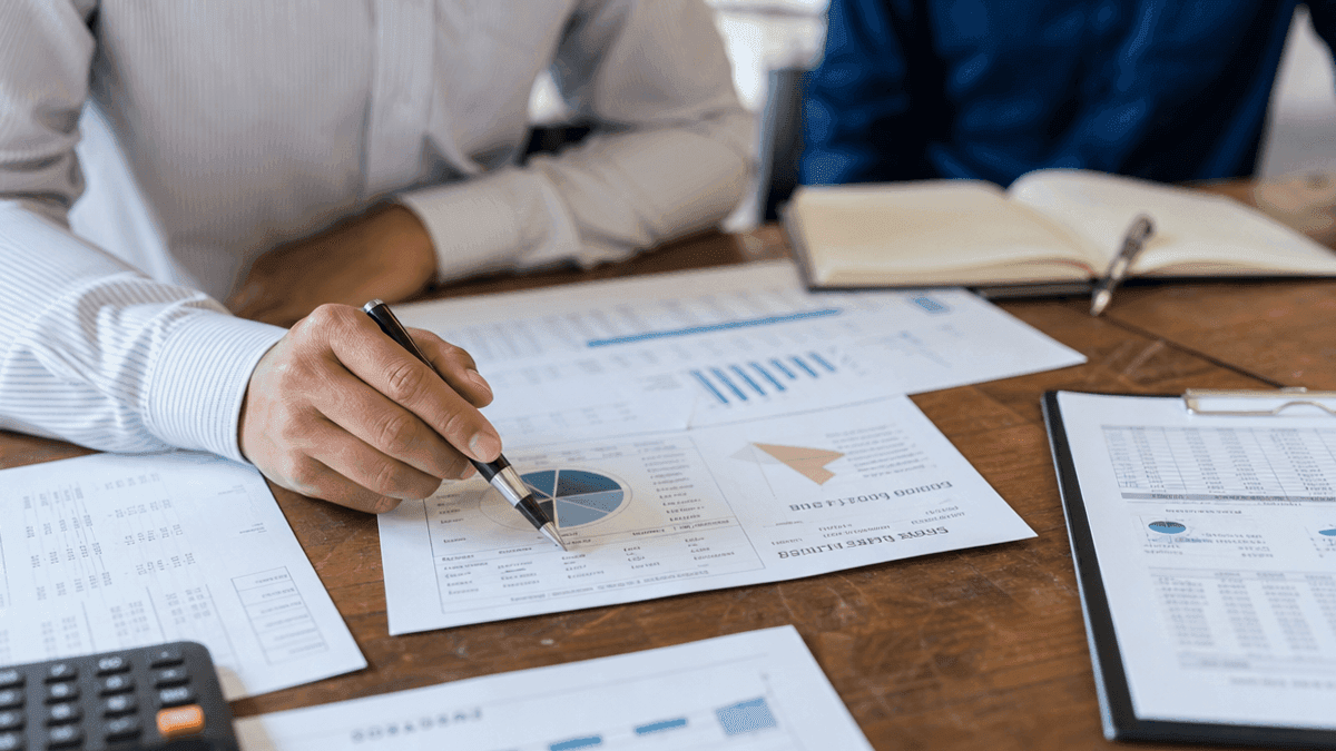 Invesco, Kotak & LIC Debt Mutual Funds: Short-Term Guide