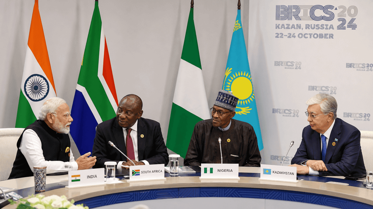 PM Modi Meets South Africa, Nigeria & Kazakhstan Leaders at BRICS